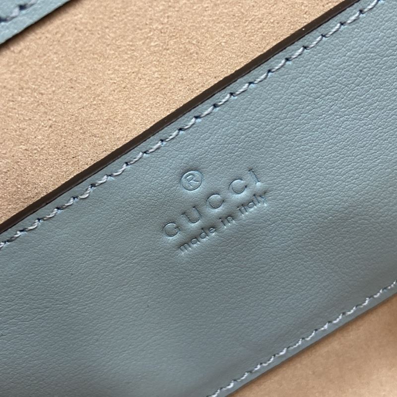 Gvc*1 padlock shoulder bags